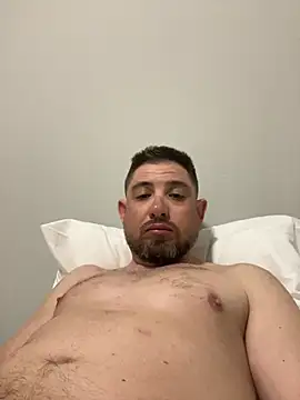 Snapshot of caliguy37 chatting on 03-09-25, 08:29 caliguy37 online show from 03-09-25, 08:29