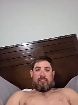 caliguy37 online show from 04-18-26, 03:20