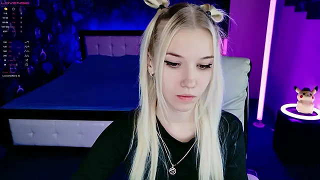 ShhhO O online show from 12-01-25, 04:52