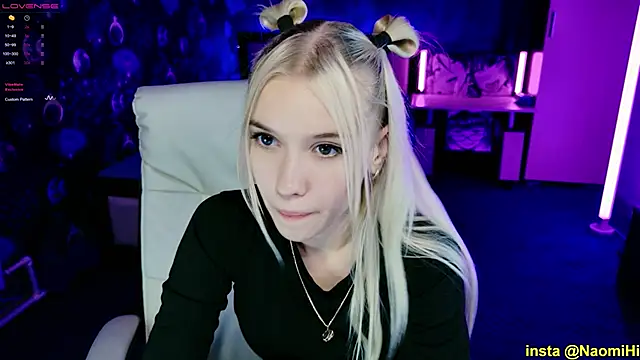 ShhhO O online show from 10-15-25, 05:54