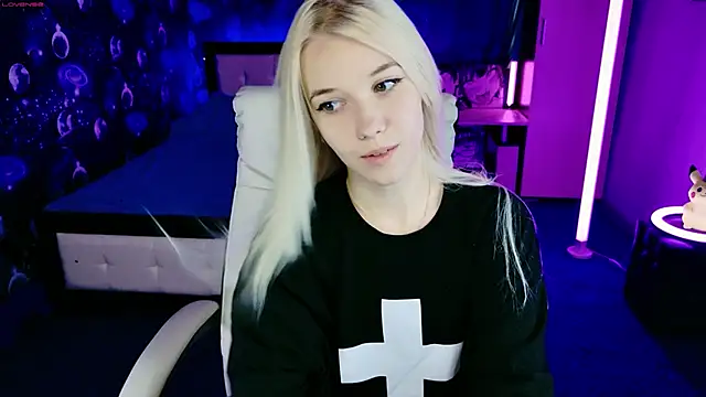 ShhhO O online show from 10-05-25, 11:56