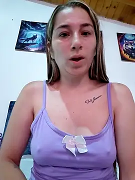 Iris love18 online show from 04-18-26, 03:03