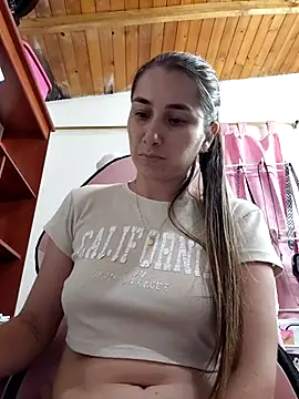 Iris love18 online show from 06-27-26, 01:44
