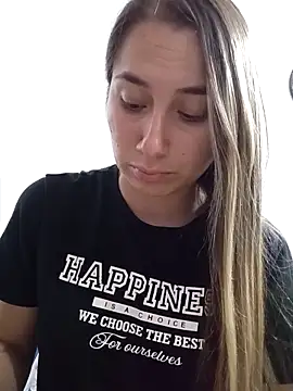 Iris love18 online show from 11-18-25, 08:45