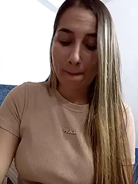 Iris love18 online show from 11-16-25, 05:39