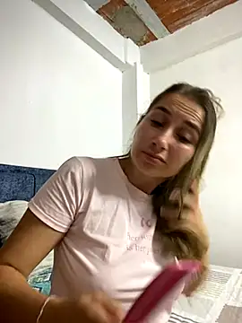 Iris love18 online show from 10-29-25, 01:37