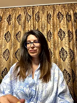 NadiraNoor online show from 05-23-26, 11:15