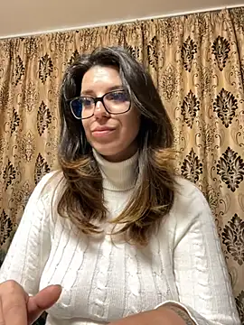 NadiraNoor online show from 05-16-26, 04:55