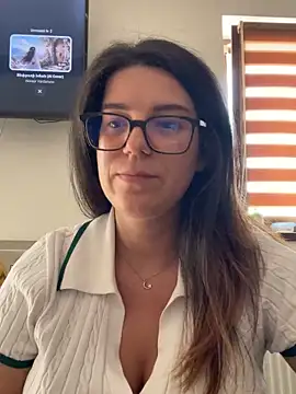 NadiraNoor online show from 06-07-26, 02:22