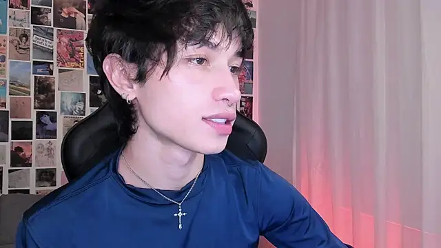 Snapshot of liamelf chatting on 03-11-25, 04:19 liamelf online show from 03-11-25, 04:19