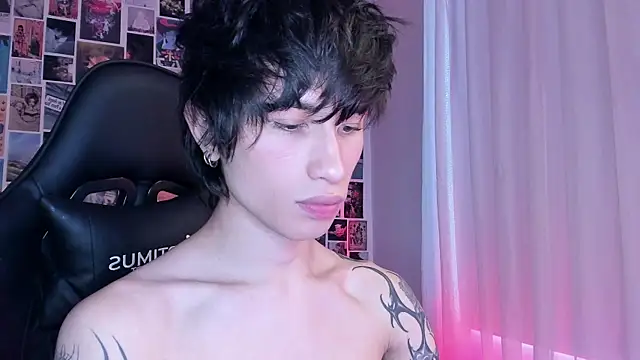 Snapshot of liamelf chatting on 01-26-25, 01:36 liamelf online show from 01-26-25, 01:36