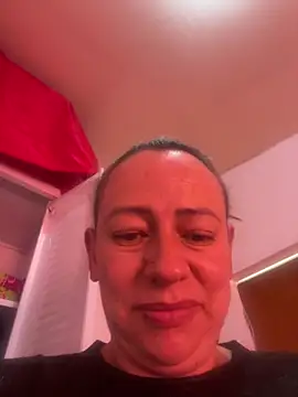 Snapshot of Chanel_87xxx chatting on 07-21-26, 10:11 Chanel 87xxx online show from 07-21-26, 10:11