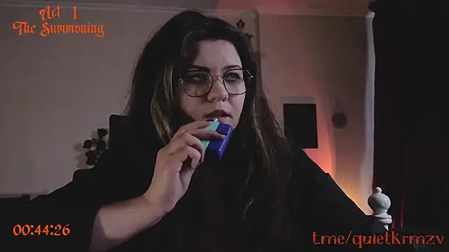Laura Karamazov online show from 03-31-26, 01:02