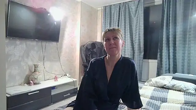 WindChristy online show from 05-12-26, 11:00