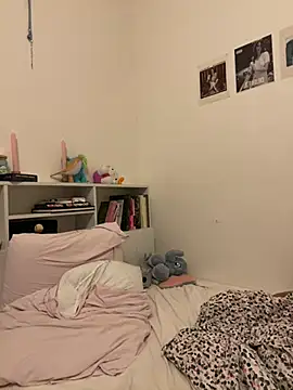 milkyhonybaby online show from 02-28-26, 12:43