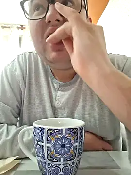 Javier bear online show from 11-30-25, 09:10