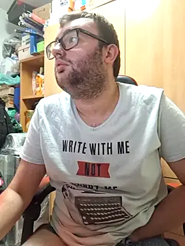 Javier bear online show from 06-12-26, 01:31