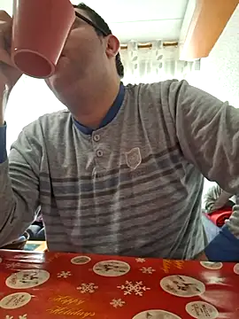 Javier bear online show from 02-28-26, 09:20