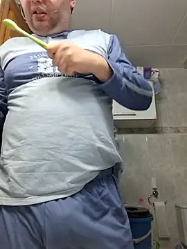 Javier bear online show from 03-23-26, 02:17