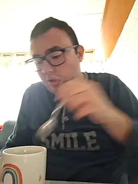 Javier bear online show from 12-14-25, 09:04