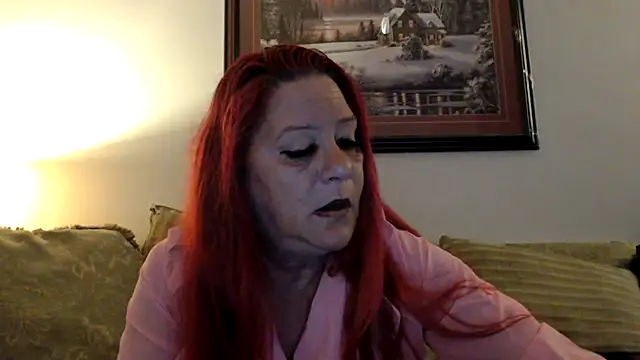 LexxiLeeds online show from 09-29-25, 10:33