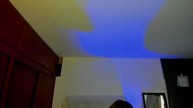 Lucyerobbie online show from 11-15-25, 08:24