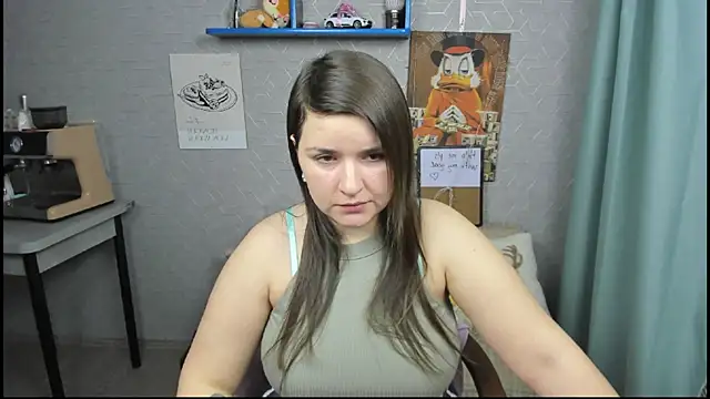 Snapshot of LineraPitts chatting on 03-11-25, 04:07 LineraPitts online show from 03-11-25, 04:07