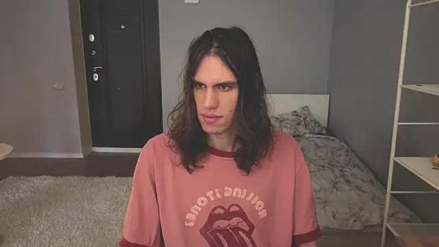 mollymila online show from 04-10-26, 05:47