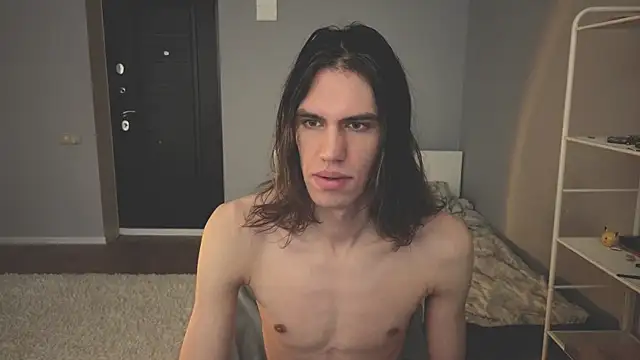 mollymila online show from 04-15-26, 06:52