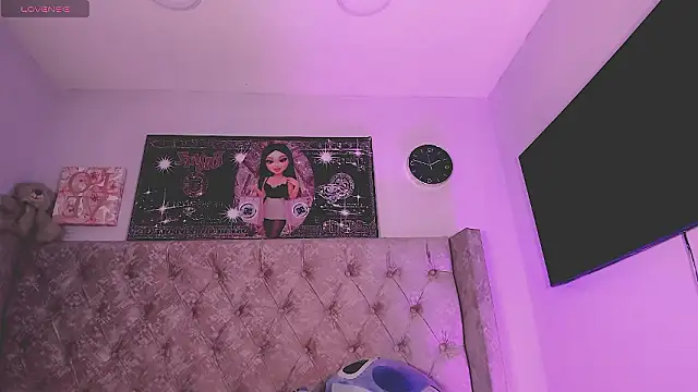 kimMaddiee online show from 03-03-26, 05:47