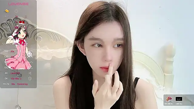 Snapshot of Yaooooo-Y chatting on 02-10-26, 02:05 Yaooooo-Y online show from 02-10-26, 02:05