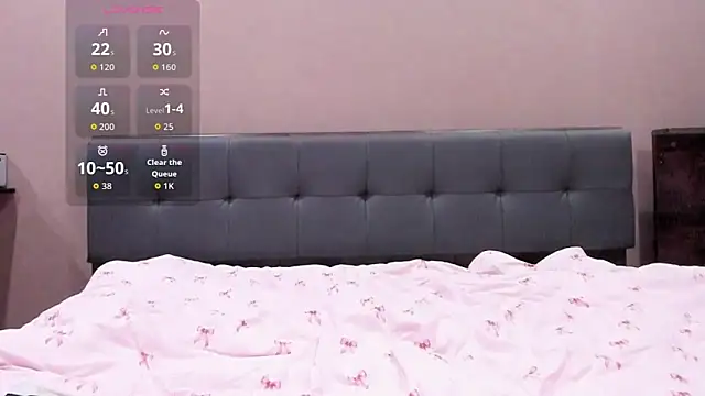 Mika Ray online show from 06-09-26, 03:24