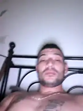 Zoltanioan26 online show from 11-07-25, 12:37