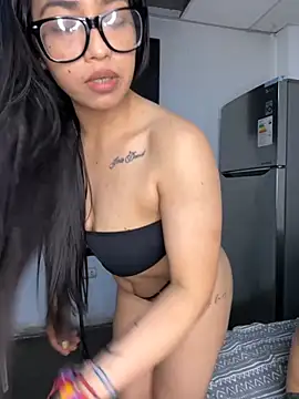 fullpasionkv220 online show from 10-03-25, 12:25