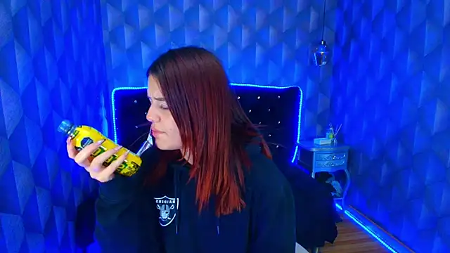 LiaHarryis online show from 11-30-25, 07:53