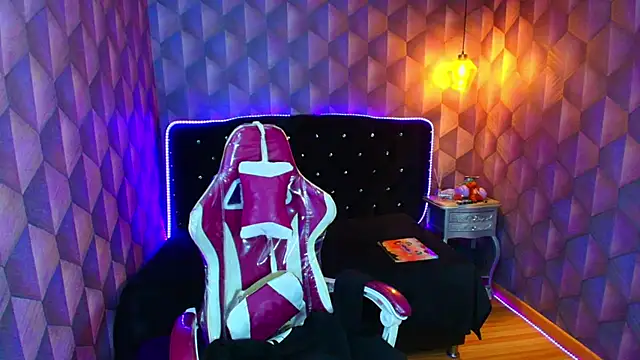 LiaHarryis online show from 02-14-26, 05:46