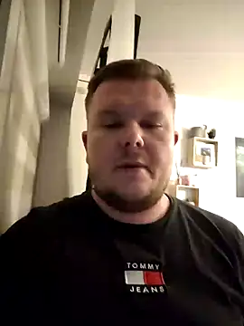 titovilan PL online show from 01-21-25, 01:18