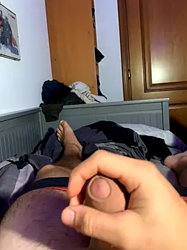 Edoboccia online show from 09-30-25, 01:22