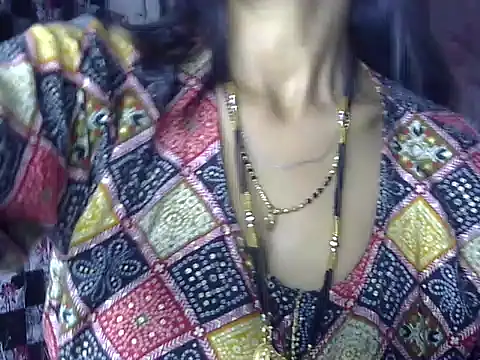 Anjali Milsi online show from 10-14-25, 04:57