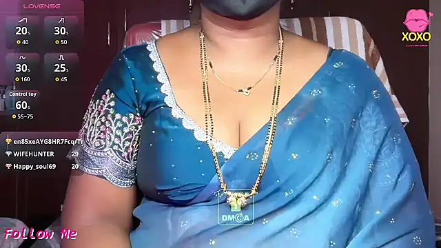 Snapshot of vani-09 chatting on 05-07-26, 04:54 vani-09 online show from 05-07-26, 04:54