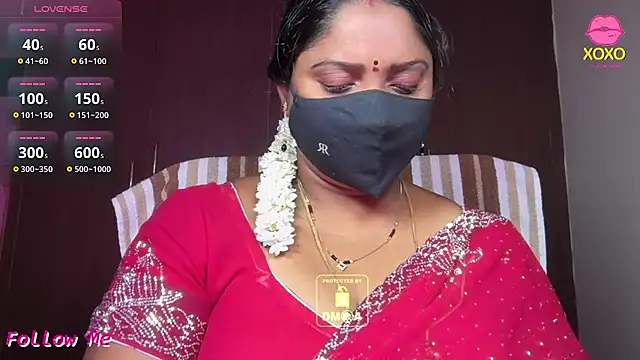 Snapshot of vani-09 chatting on 05-15-26, 11:30 vani-09 online show from 05-15-26, 11:30