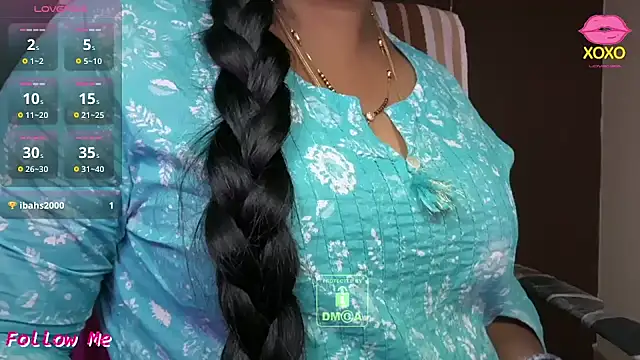 Snapshot of vani-09 chatting on 06-08-26, 10:38 vani-09 online show from 06-08-26, 10:38