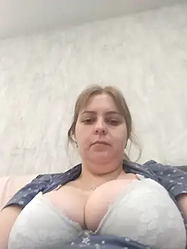 Lady nice cat online show from 10-18-25, 04:31