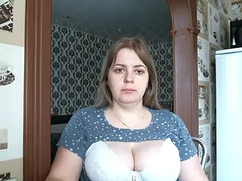 Lady nice cat online show from 11-06-25, 02:15