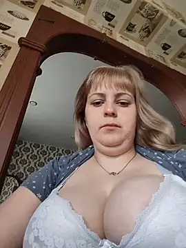 Lady nice cat online show from 06-01-26, 02:45