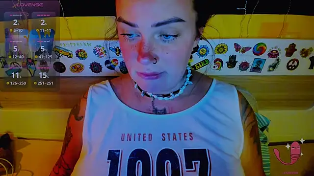 EllieOz online show from 09-27-25, 05:41