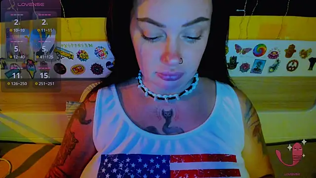 EllieOz online show from 11-15-25, 03:38