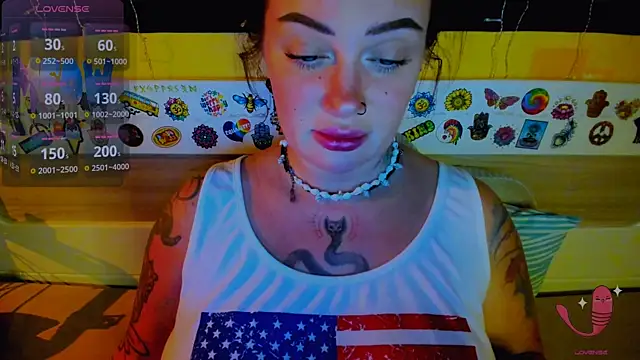 EllieOz online show from 11-01-25, 03:28