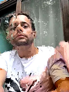 Snapshot of fox_2023 chatting on 01-10-26, 09:10 fox 2023 online show from 01-10-26, 09:10