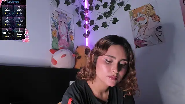 Snapshot of Violette-Ramirez01 chatting on 02-07-25, 08:31 Violette-Ramirez01 online show from 02-07-25, 08:31